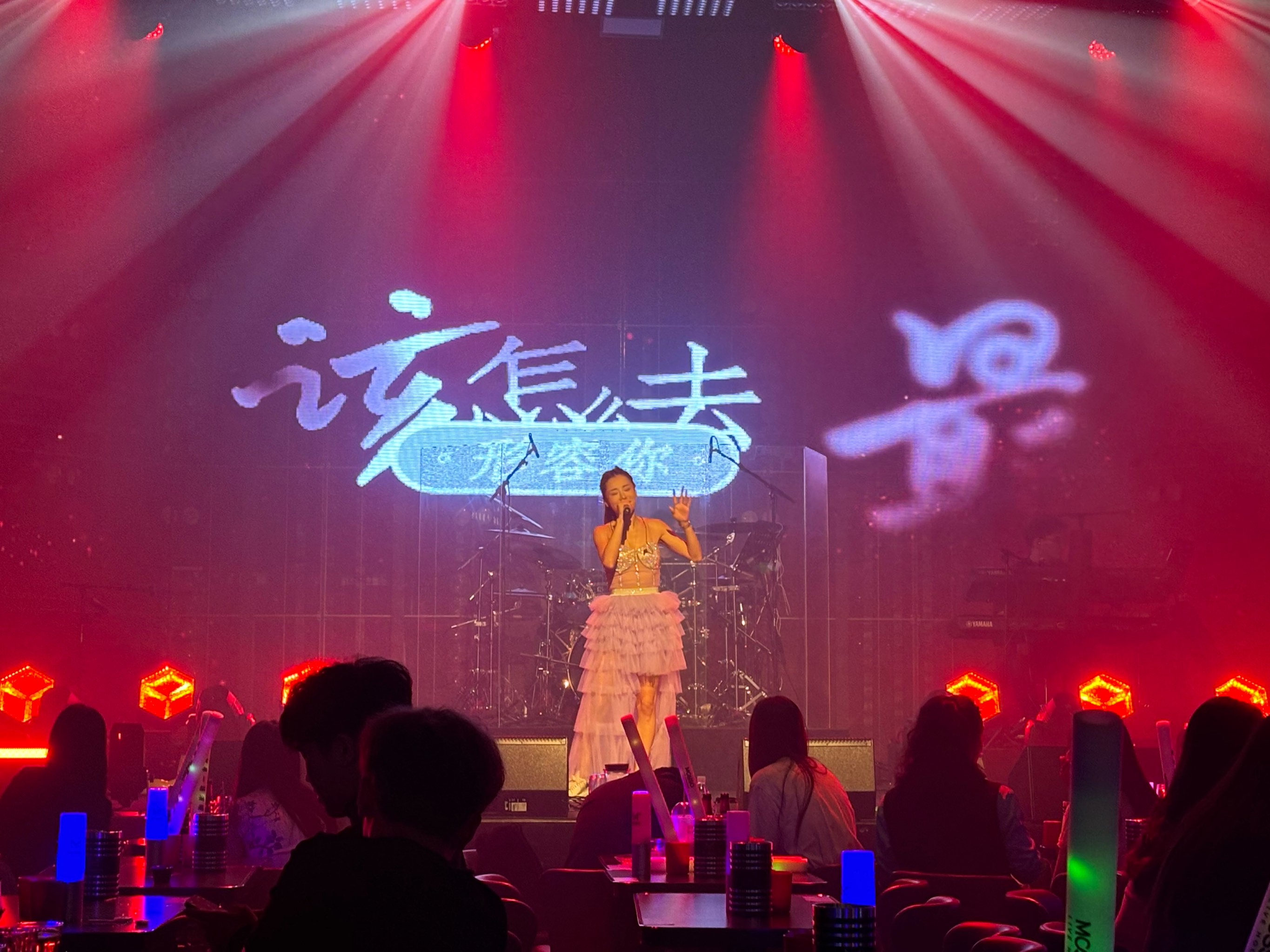 榆林商务ktv中低端商务主题房-横山县小时场ktv预定